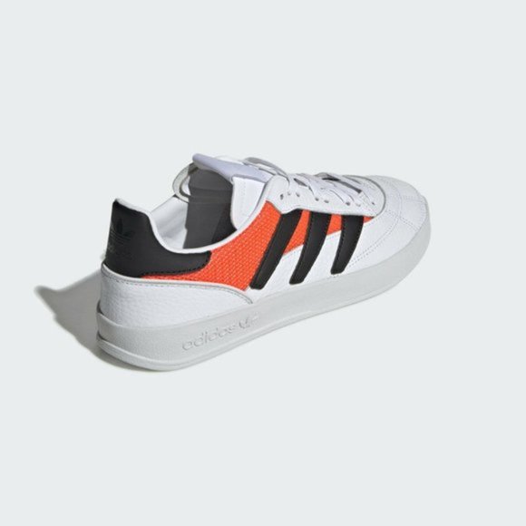 Adidas Originals Men's White Sobakov P94 Sneakers M7.5/W9 (EUC) - Picture 4 of 9